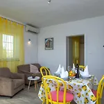 Luka Apartman Rtina