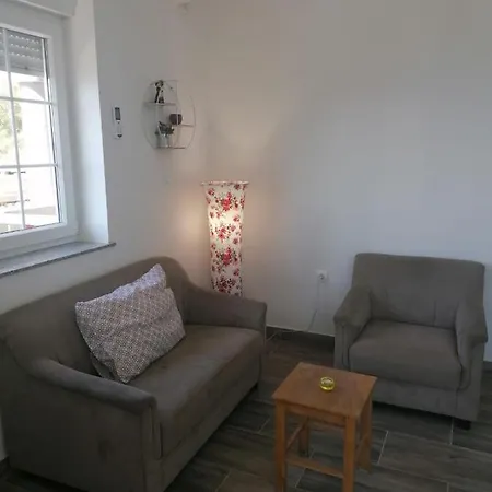 Apartment Luka