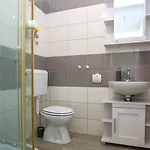 Luka רטינה